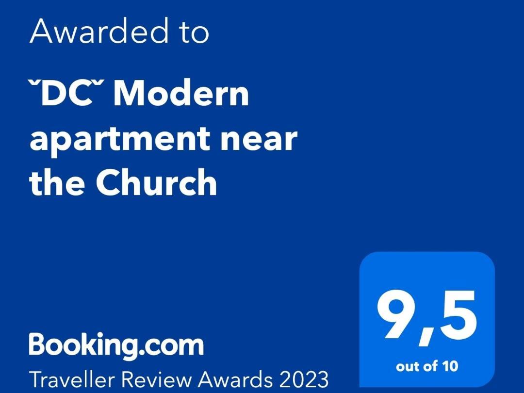 ˇdcˇ Modern Apartment Near The Church 로비니 외부 사진